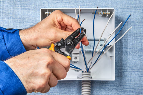 Trusted Holmes Beach, FL Electrician Experts